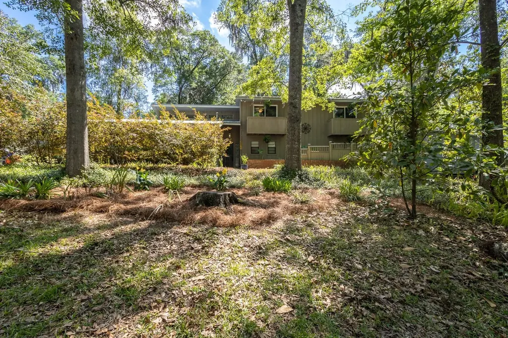 2015 NW 27th Terrace Gainesville FL 32605