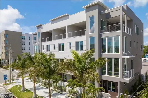 559 4th Avenue S St Petersburg FL 33701