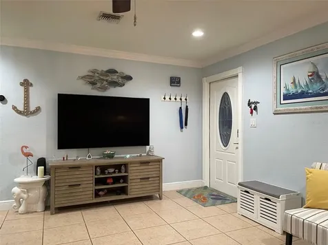 2648 Miriam Street S Gulfport FL 33711