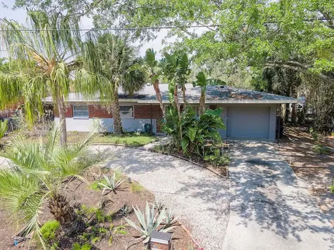 4821 W Bay Court Avenue Tampa FL 33611