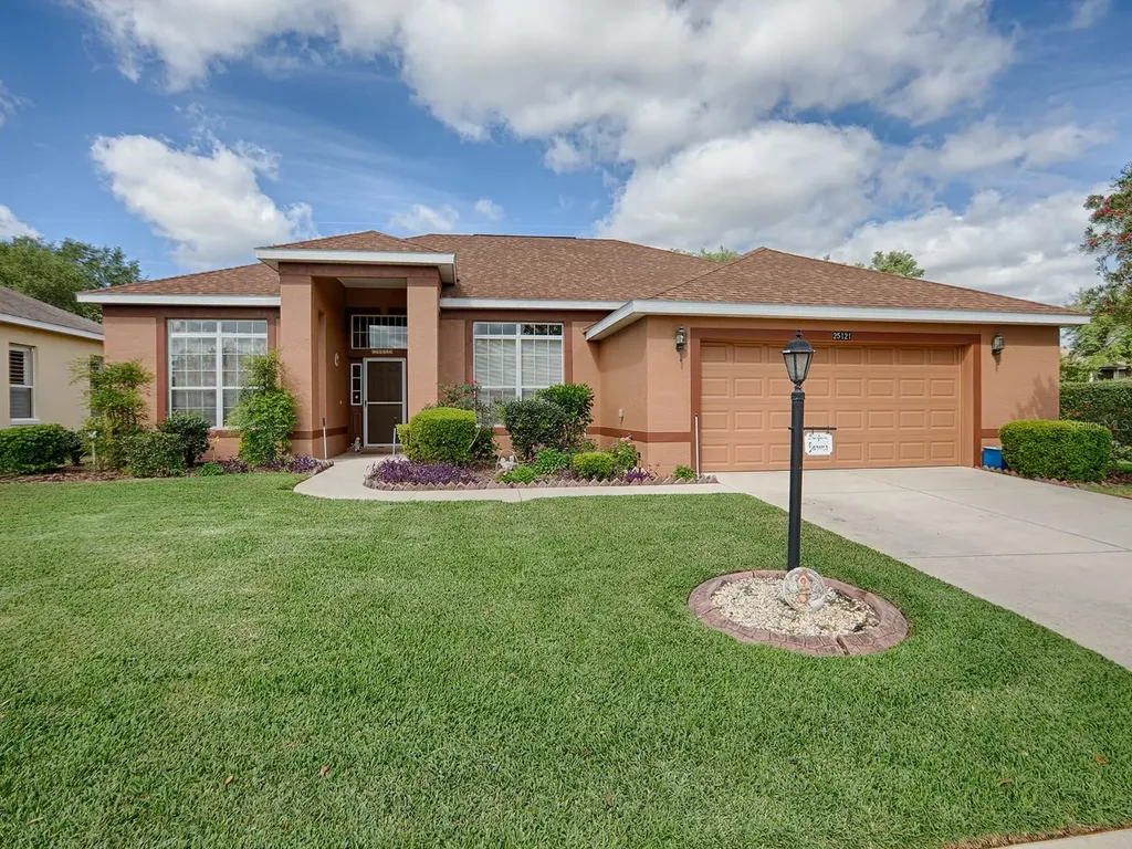25121 Laurel Valley Road Leesburg FL 34748