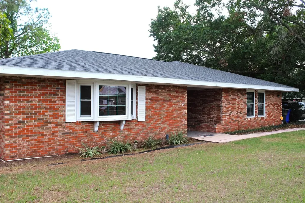 1703 Sylvester Road Lakeland FL 33803