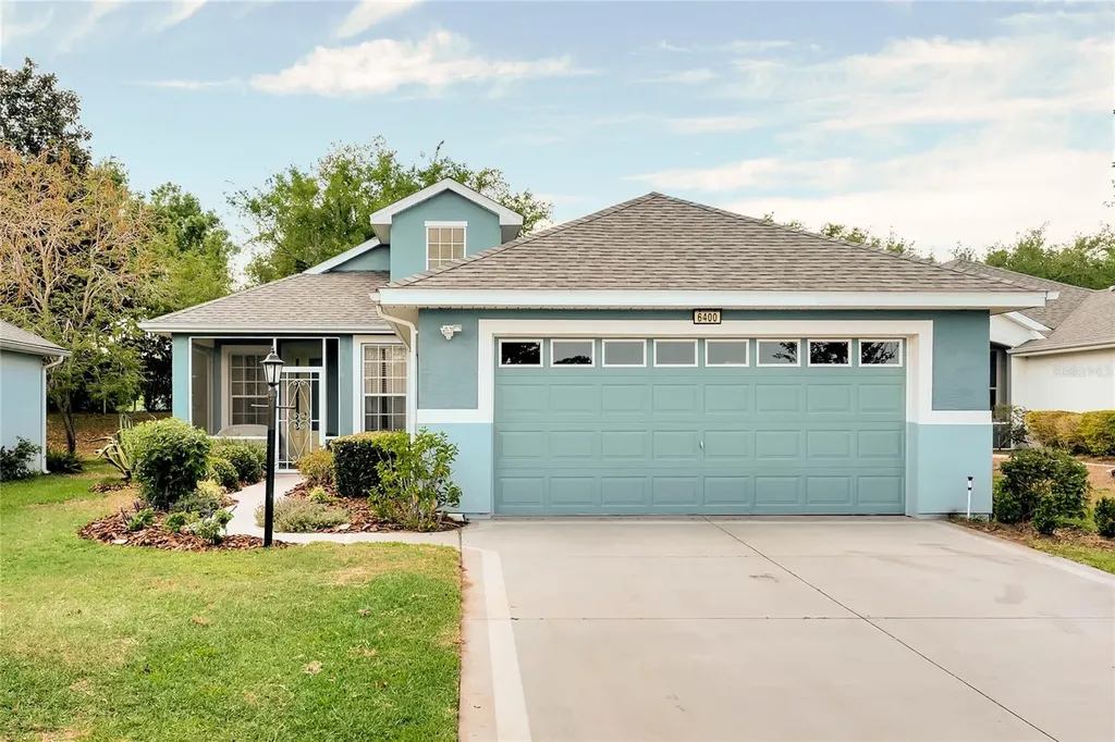6400 Sailboat Avenue Tavares FL 32778