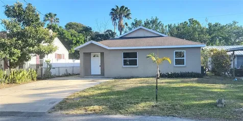 607 25th Avenue W Bradenton FL 34205