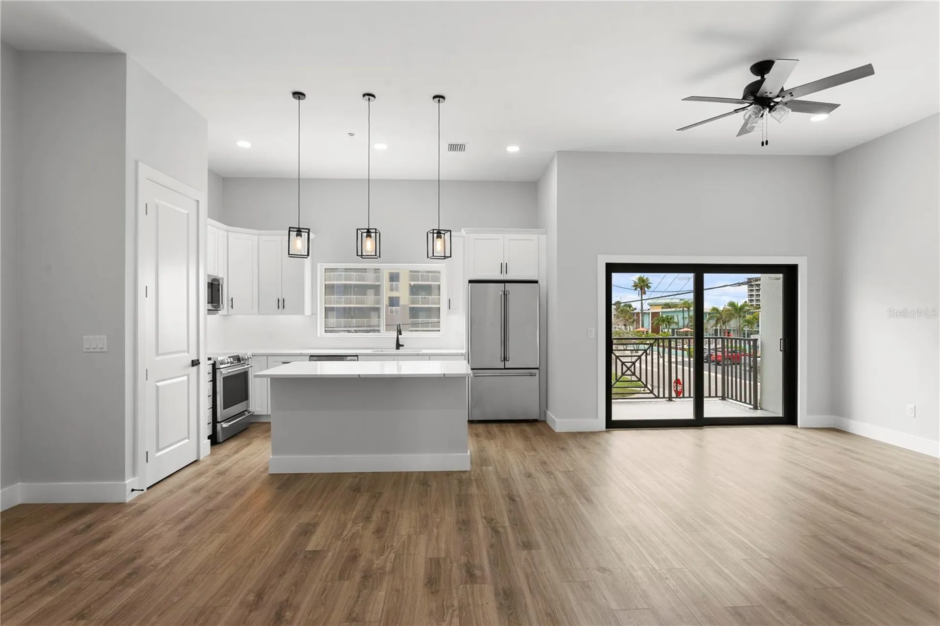 11605 1st Street E Treasure Island FL 33706