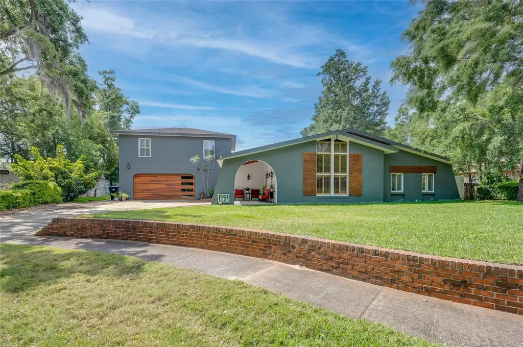 4132 Summerwood Avenue Orlando FL 32812