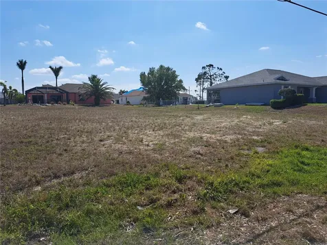2815 El Dorado Boulevard N Cape Coral FL 33993