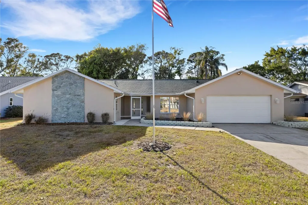 4164 Center Gate Boulevard Sarasota FL 34233
