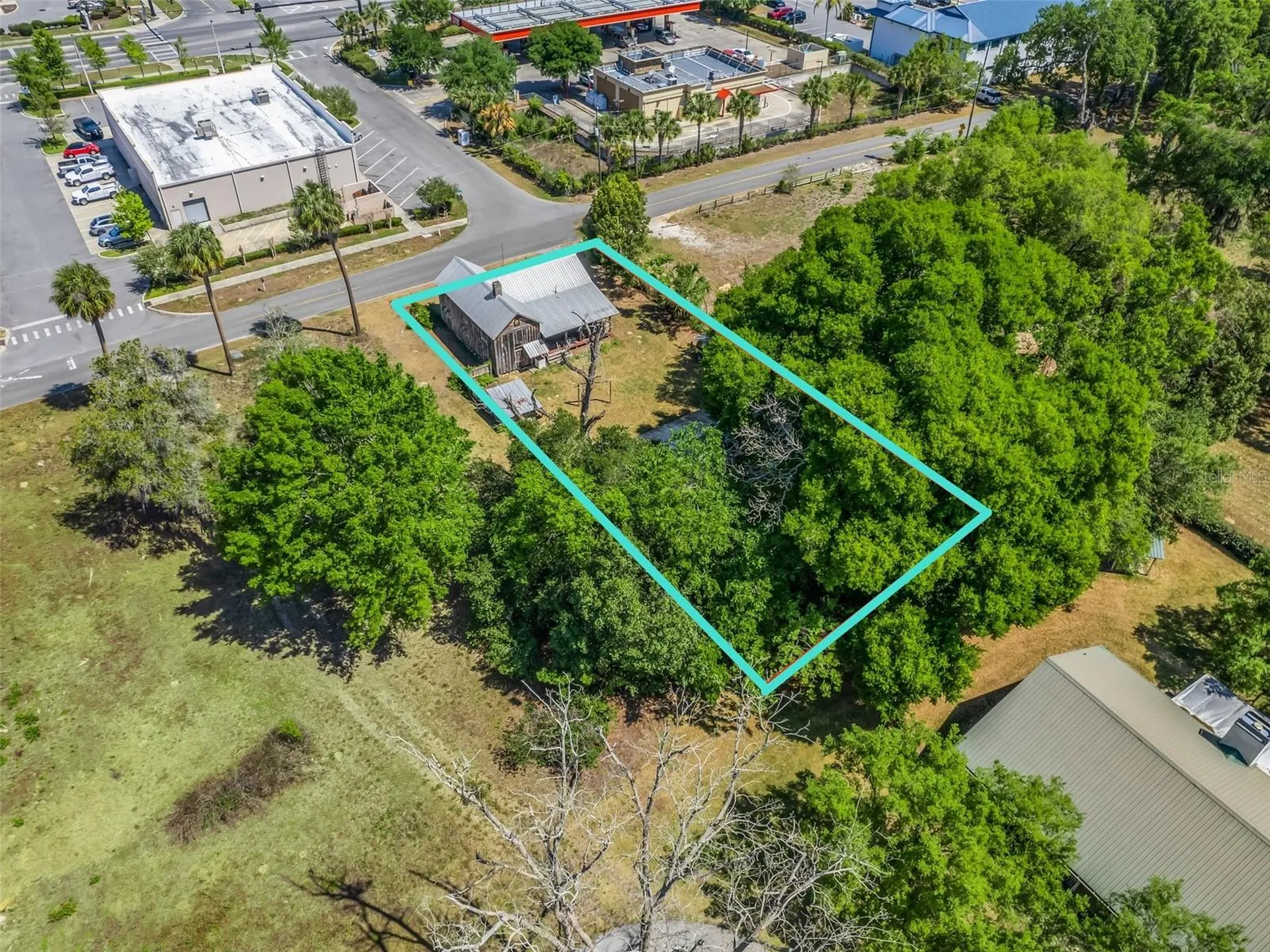 4241 County Road 106 Oxford FL 34484