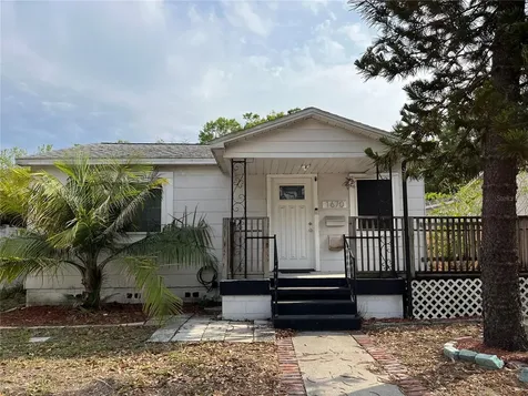 1670 22nd Avenue N St Petersburg FL 33713