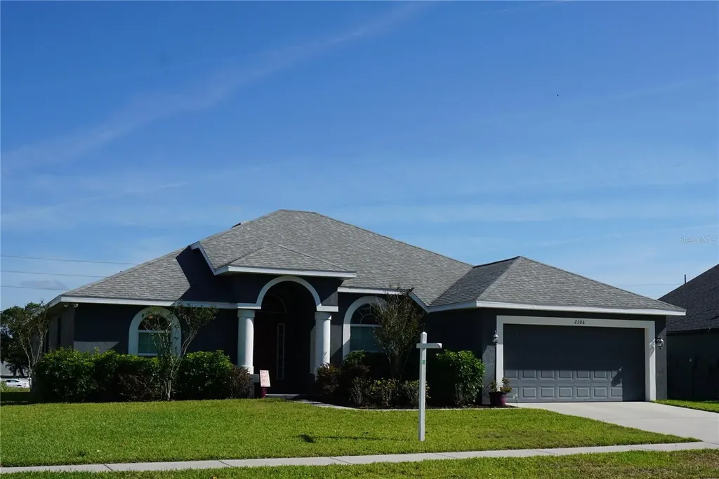 2106 Via Cortona Street Plant City FL 33566