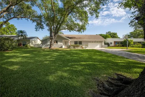 1485 54th Avenue NE St Petersburg FL 33703