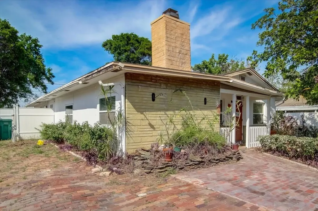 2700 13th Street W Palmetto FL 34221