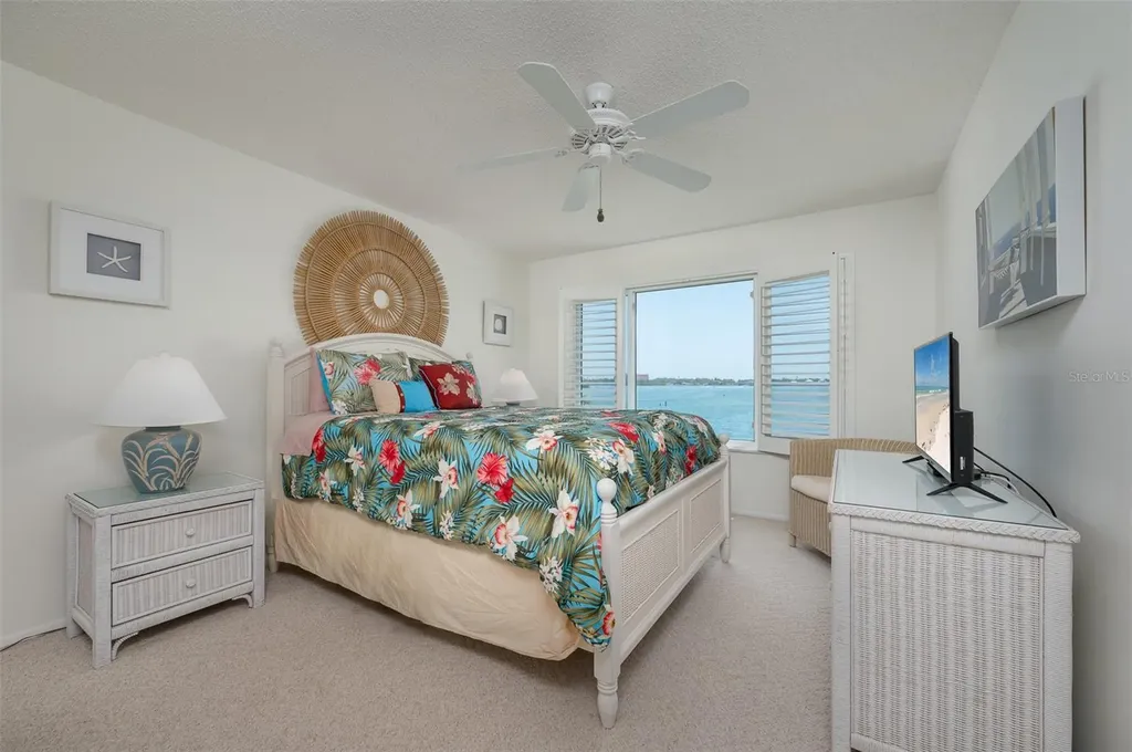 9011 Midnight Pass Road Sarasota FL 34242