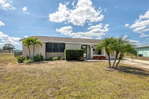 2751 Shenandoah Street North Port FL 34287