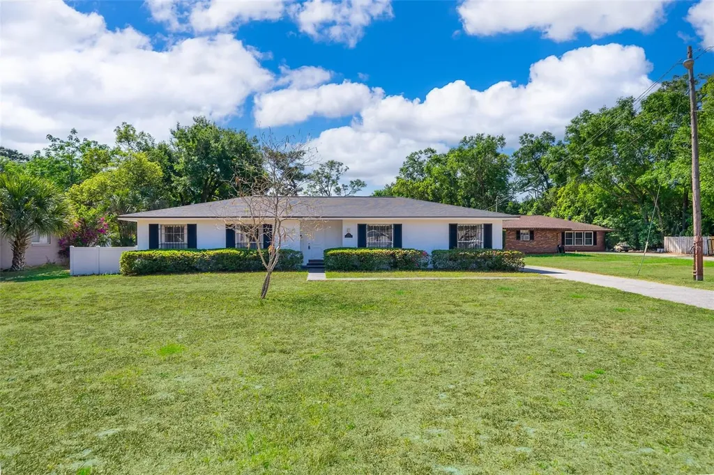 1020 Crystal Bowl Circle Casselberry FL 32707