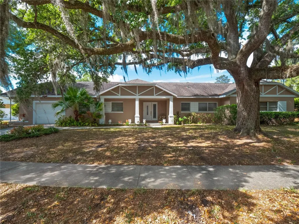 3265 Escondido Drive Orlando FL 32827