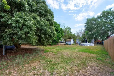 3149 69th Avenue N St Petersburg FL 33702