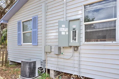 3149 69th Avenue N St Petersburg FL 33702