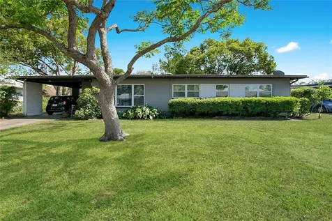 6460 Yellowstone Street Orlando FL 32807