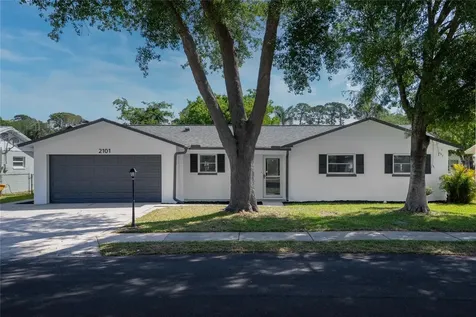 2101 Oriole Lane South Daytona FL 32119