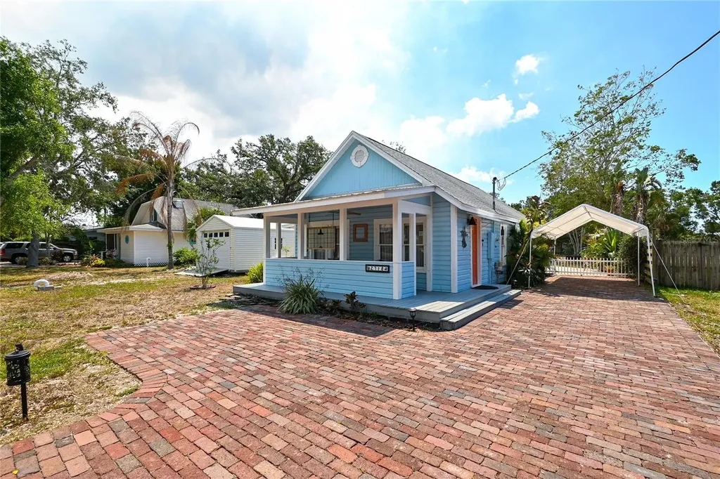 2718 Ashton Road Sarasota FL 34231