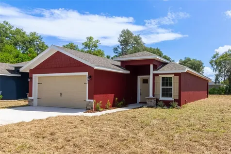 1221 S Center Street Eustis FL 32726