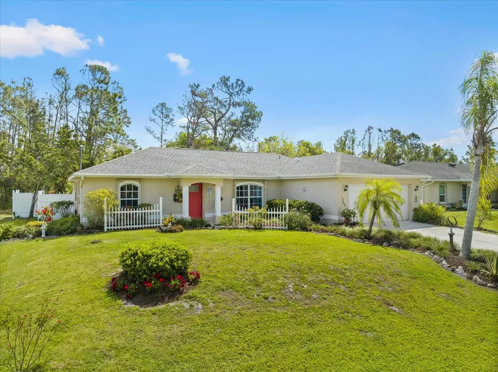 1052 Huntington Street North Port FL 34288