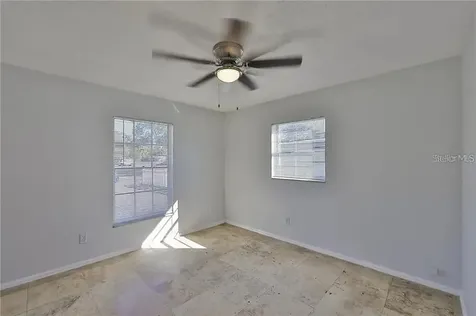 2605 Calle Street Tampa FL 33619
