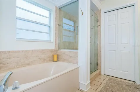 2617 Crestfield Drive Valrico FL 33596