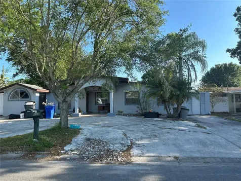 4526 W Burke Street Tampa FL 33614