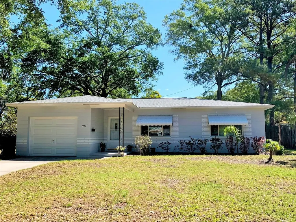 2591 50th Street N St Petersburg FL 33710