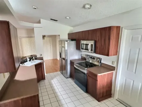 571 Grand Cayman Circle Lakeland FL 33803