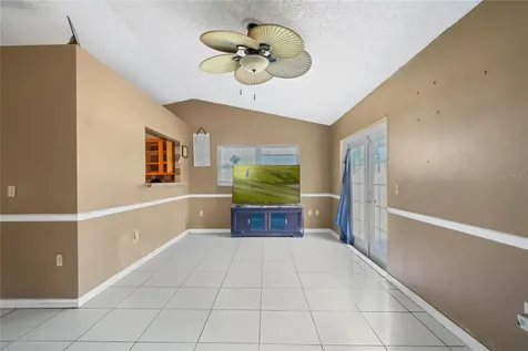2875 N Bermuda Avenue Apopka FL 32703