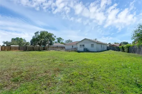 2875 N Bermuda Avenue Apopka FL 32703