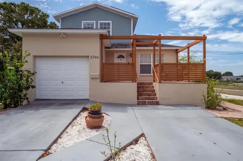 3794 27th Avenue S St Petersburg FL 33711