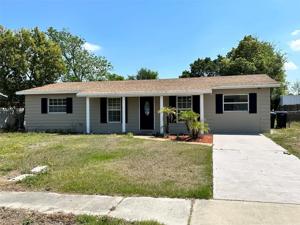 6733 Lodge Avenue Orlando FL 32809
