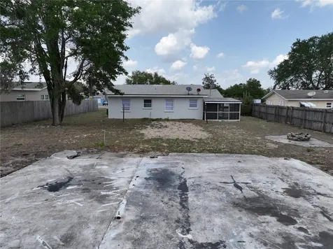 2554 Maple Avenue Lake Wales FL 33898