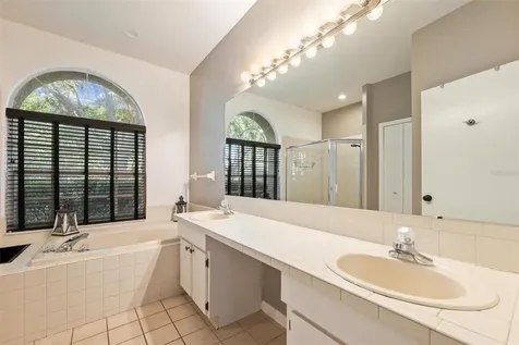 9332 Hampshire Park Drive Tampa FL 33647