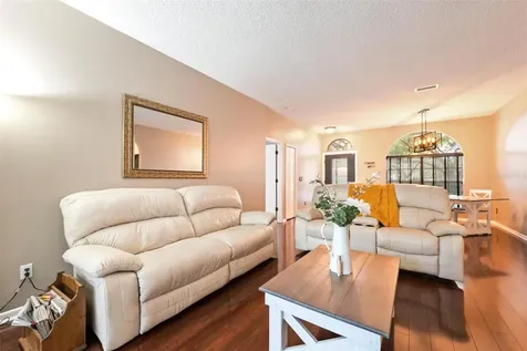 9332 Hampshire Park Drive Tampa FL 33647