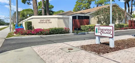 2763 Woodgate Lane Sarasota FL 34231