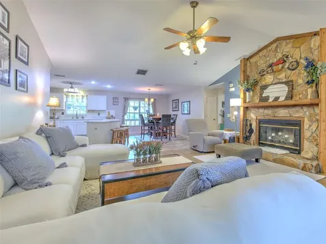 3006 Pemberton Trace Court Plant City FL 33565