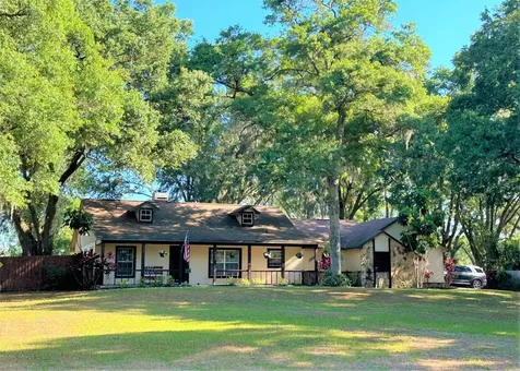 3006 Pemberton Trace Court Plant City FL 33565