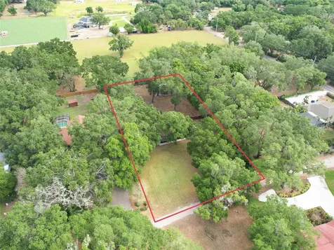 3006 Pemberton Trace Court Plant City FL 33565