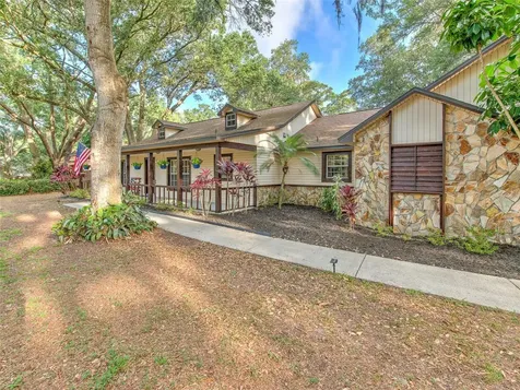 3006 Pemberton Trace Court Plant City FL 33565