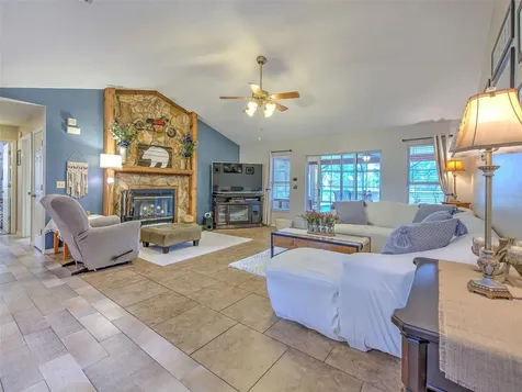 3006 Pemberton Trace Court Plant City FL 33565