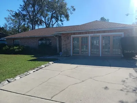 2933 Cottageville Street Deltona FL 32738