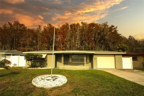 7127 Gulf Highlands Drive Port Richey FL 34668