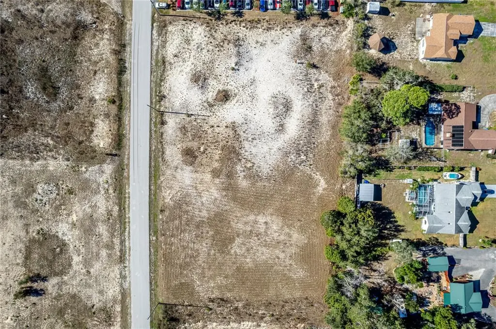 10260 Yale Avenue Weeki Wachee FL 34613