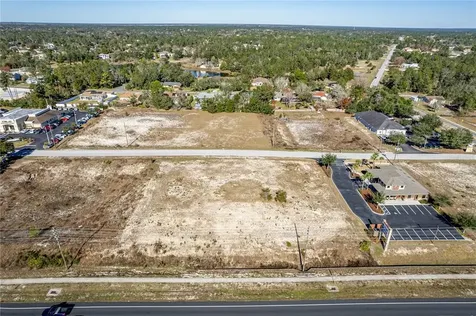 10260 Yale Avenue Weeki Wachee FL 34613